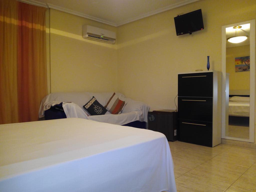 Hostal Imperial Crevillente Ngoại thất bức ảnh